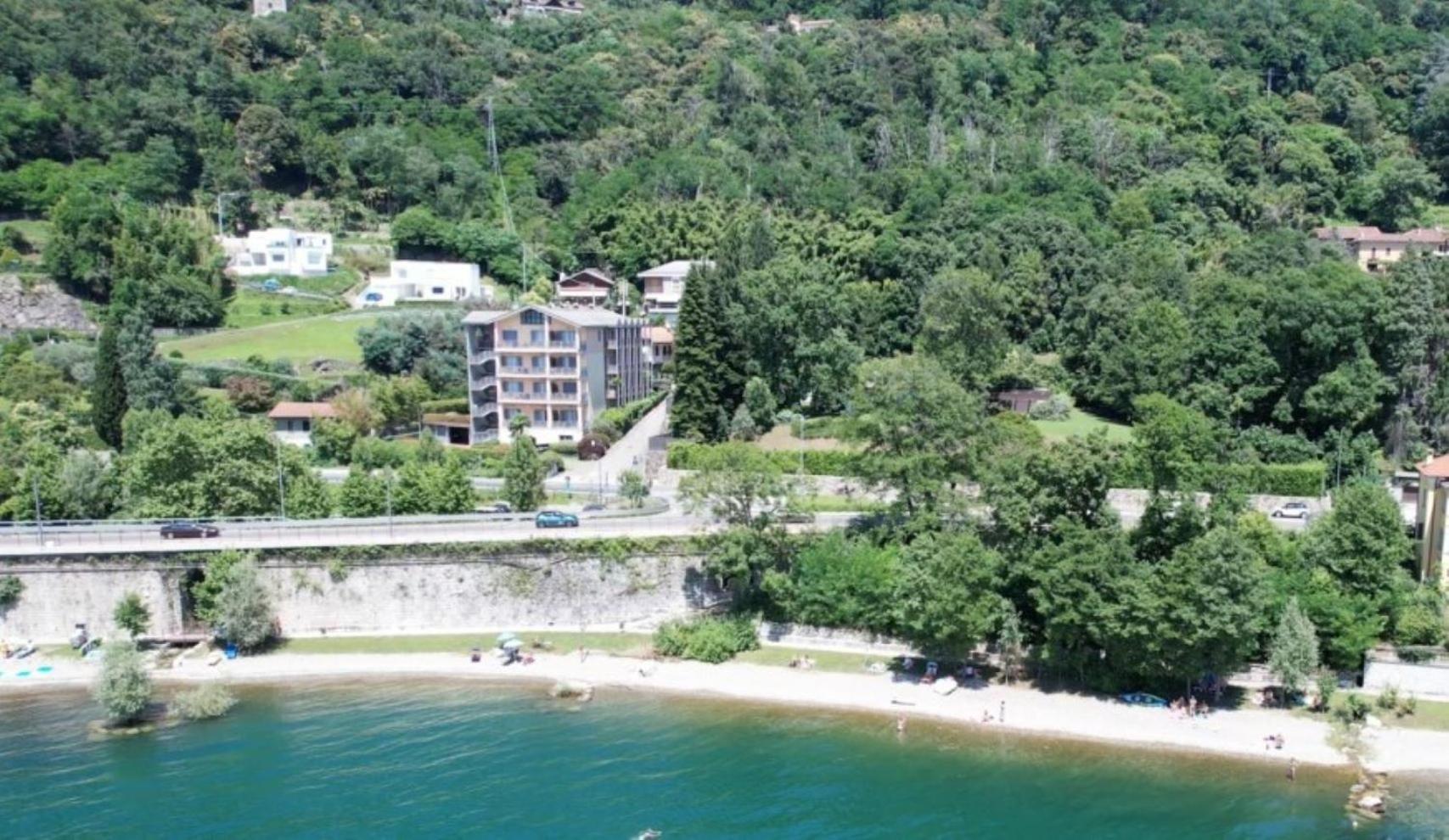 Residence Tre Ponti Verbania Exterior photo